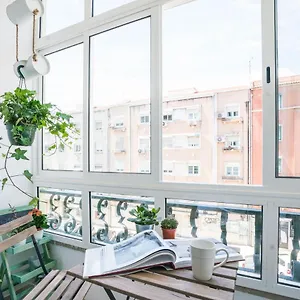 Apartment Fonte Luminosa - Great Location, Lisbon