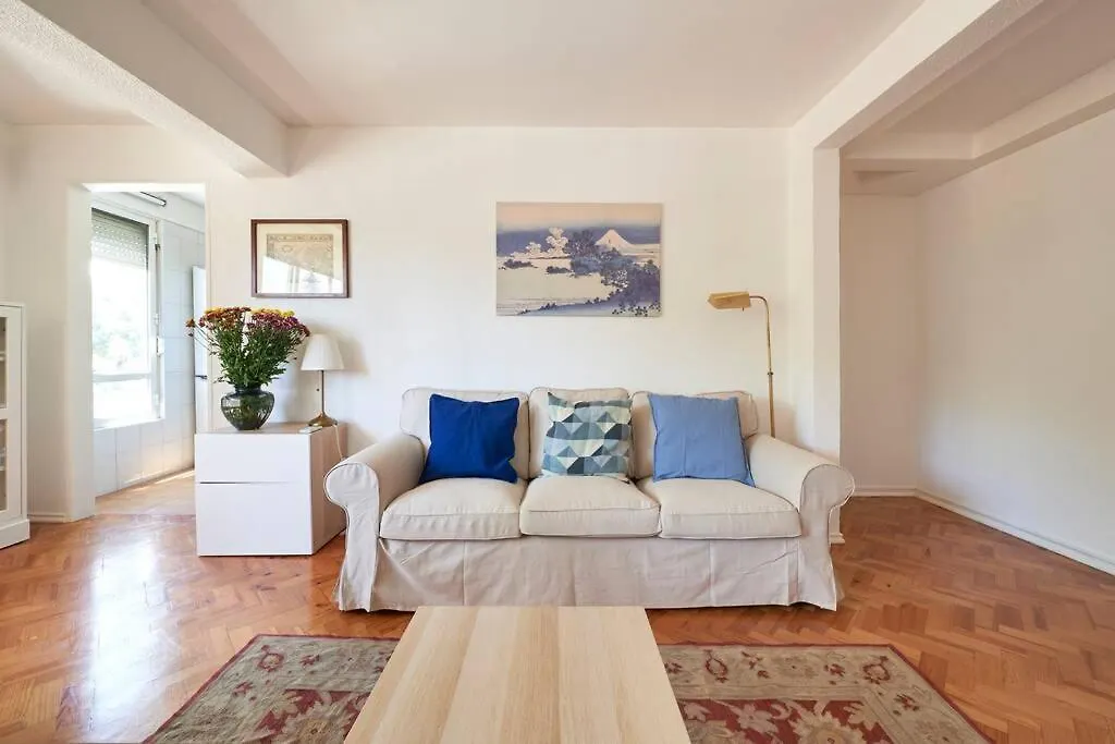 Sofimar Lisbon Airport Apartment 0*,